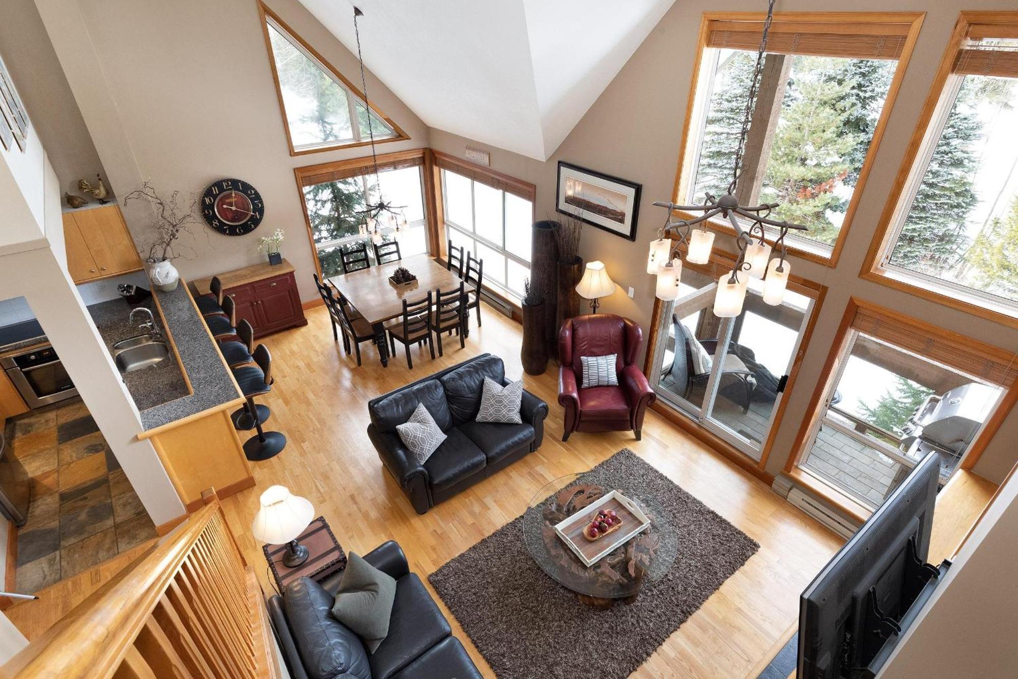 וויסטלר Alpine Greens 8 | Bright Townhome Near Blackcomb, Walk Or Shuttle To Skiing, Secure Parking מראה חיצוני תמונה