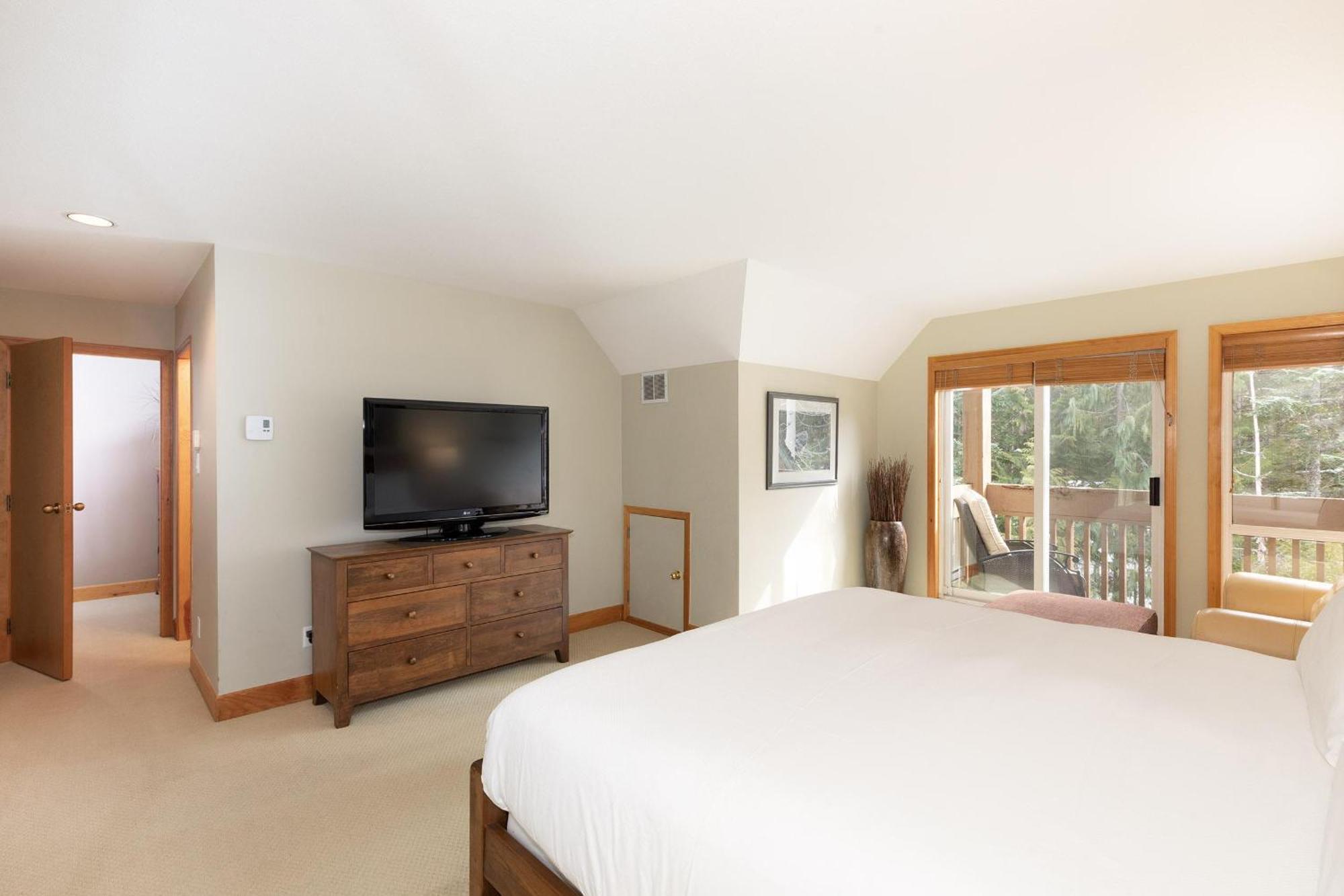 וויסטלר Alpine Greens 8 | Bright Townhome Near Blackcomb, Walk Or Shuttle To Skiing, Secure Parking מראה חיצוני תמונה