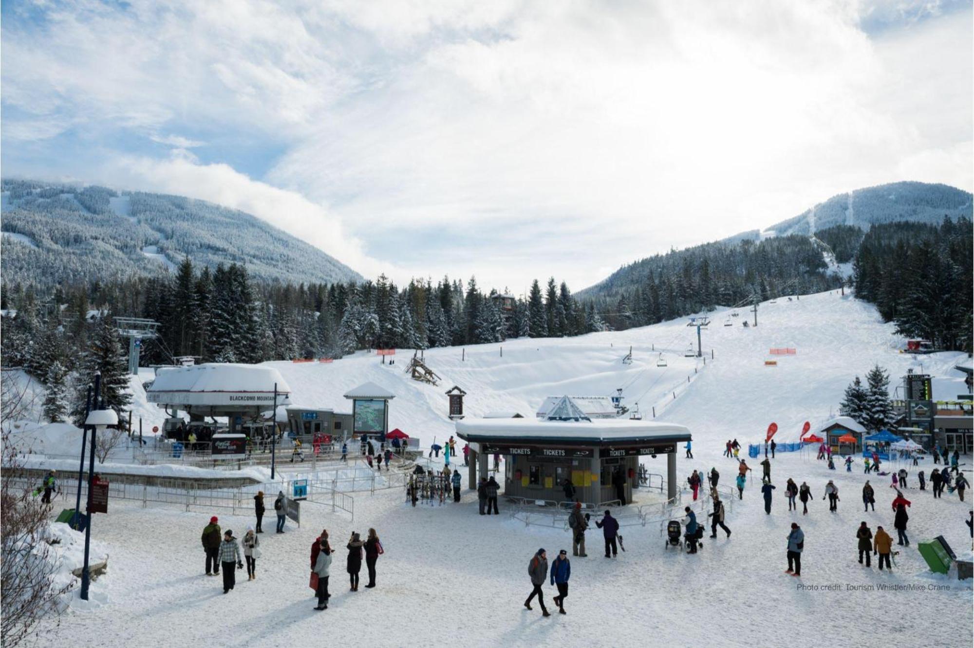 וויסטלר Alpine Greens 8 | Bright Townhome Near Blackcomb, Walk Or Shuttle To Skiing, Secure Parking מראה חיצוני תמונה